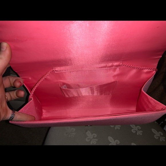 Purses!! - Picture 5 of 8